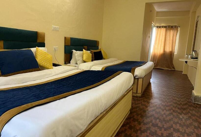 Family Suite, The Ashoka Inn 300mts Walkable From Mall Road
