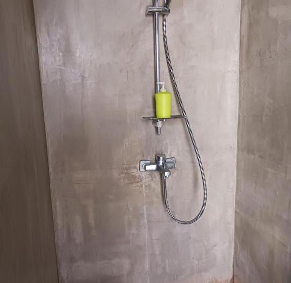 Номер Economy, Andy S Place