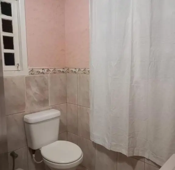 スタンダード４人部屋, Suites Da Casa Da Dona Zezé