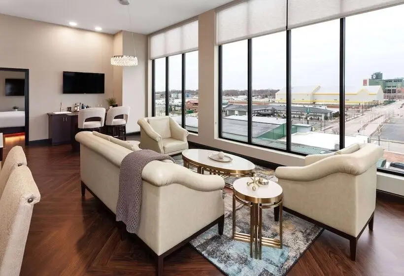 身障者適用スイートルーム, Legacy Hotel, Trademark Collection By Wyndham