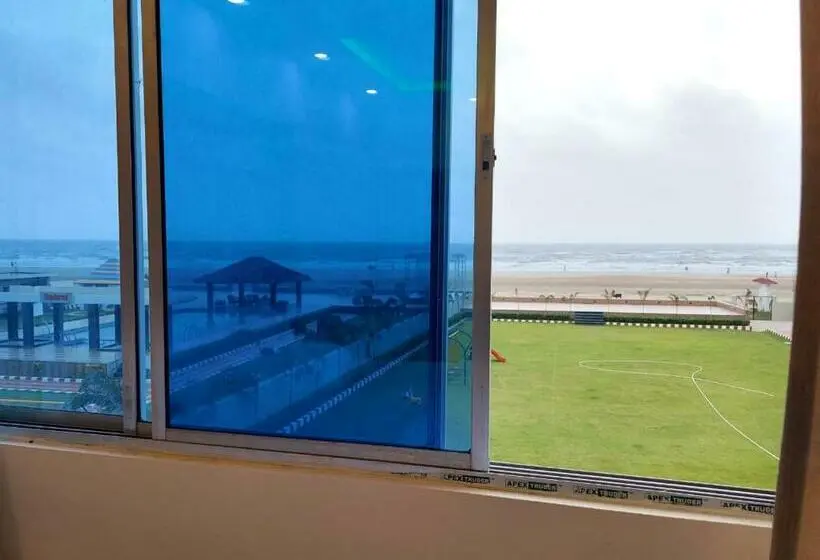Deluxe-huone Merinäkymä, Silver Sand Eco Resort !! Beachfront !! With Biggest Pool And Huge Open Area !! Ideal For Weddings !