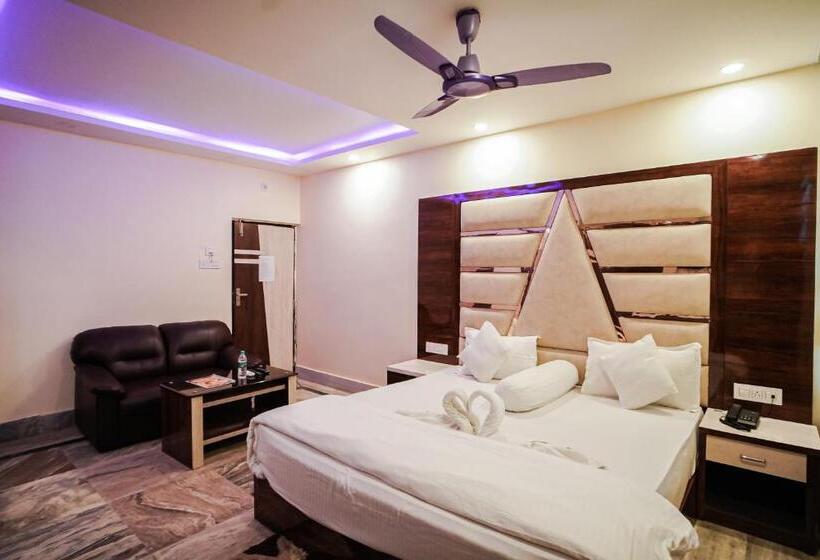 豪华海景房, Silver Sand Eco Resort !! Beachfront !! With Biggest Pool And Huge Open Area !! Ideal For Weddings !