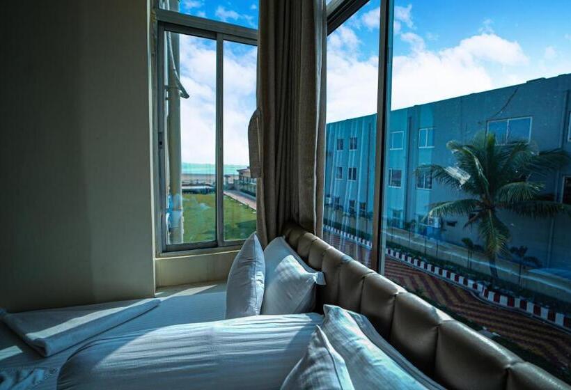 豪华套房, Silver Sand Eco Resort !! Beachfront !! With Biggest Pool And Huge Open Area !! Ideal For Weddings !