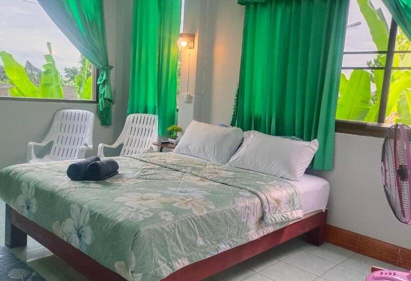 חדר סטנדרט, Mountain View Hostel   Krabi Airport Near Wat Thamsuea