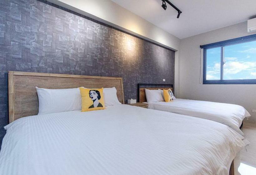 اتاق استاندارد چهار تخته, Sunshine B&b