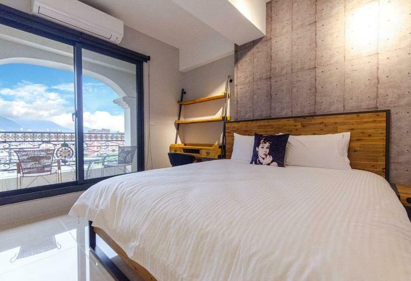 اتاق استاندارد چهارنفره با بالکن, Sunshine B&b