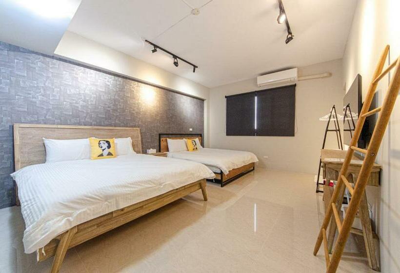 اتاق استاندارد چهار تخته, Sunshine B&b