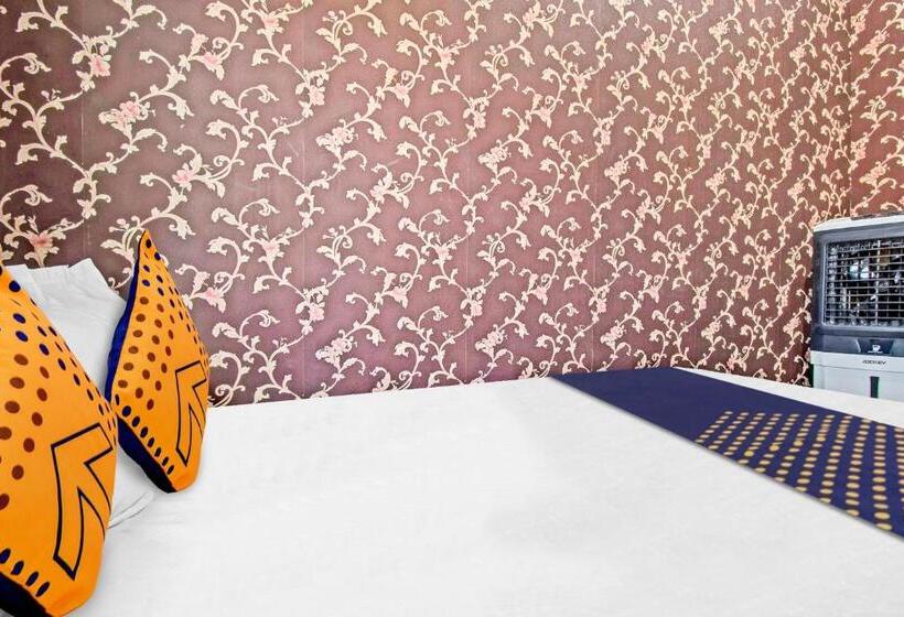 غرفة كلاسيكية ثلاثية, Spot On Hotel Dev