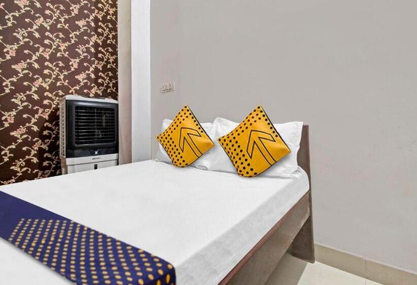 غرفة كلاسيكية ثلاثية, Spot On Hotel Dev