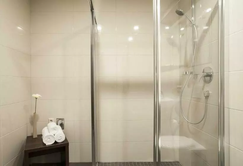 デラックススタジオ, Aparthotel Deluxe