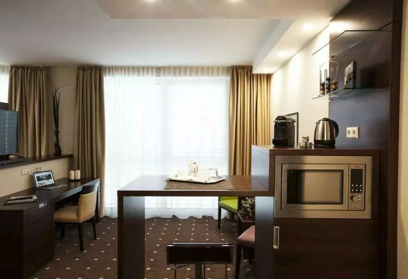 デラックススタジオ, Aparthotel Deluxe