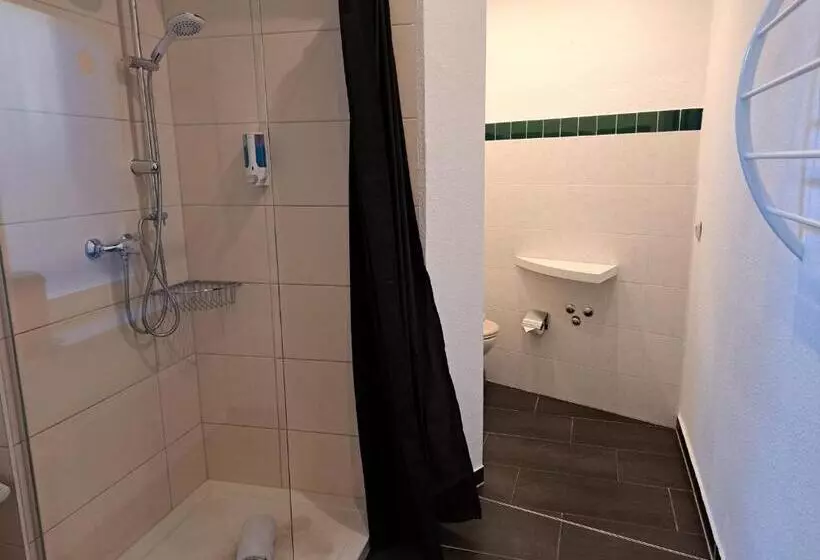 Standard Yhden Hengen Huone, Apartment Hotel Schillerplatz