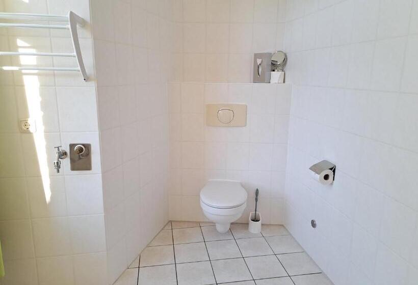 Номер Basic, Apartment Hotel Schillerplatz