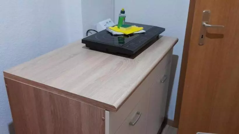 Basic Yhden Hengen Huone, Apartment Hotel Schillerplatz