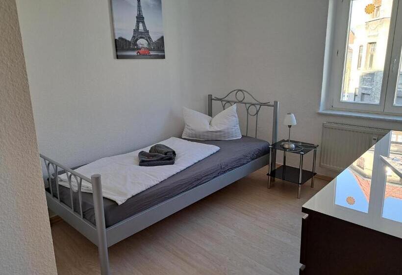Трехместный Номер Классика, Apartment Hotel Schillerplatz