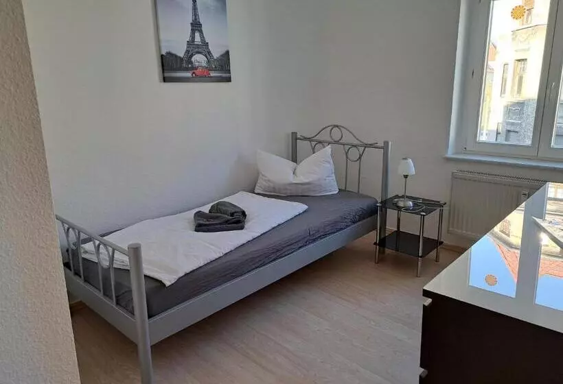 Classic Kolmen Hengen Huone, Apartment Hotel Schillerplatz