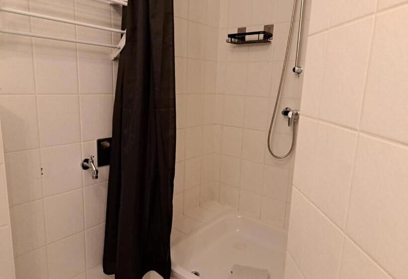Трехместный Номер Классика, Apartment Hotel Schillerplatz