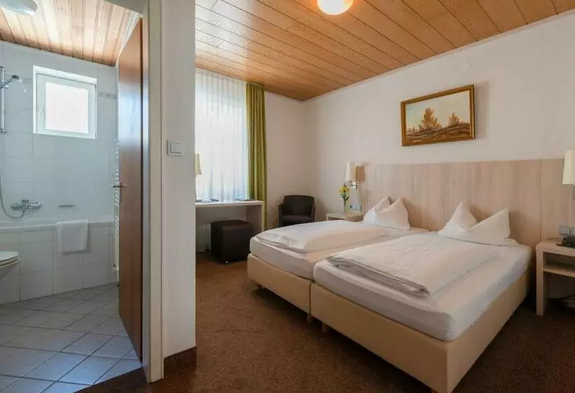 اتاق استاندارد, Gasthof & Hotel Goldene Krone