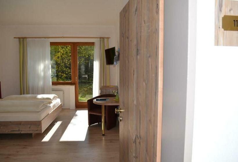 חדר קומפורט, Alpchalet Schwanstein