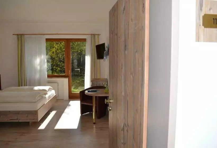 اتاق راحتی, Alpchalet Schwanstein