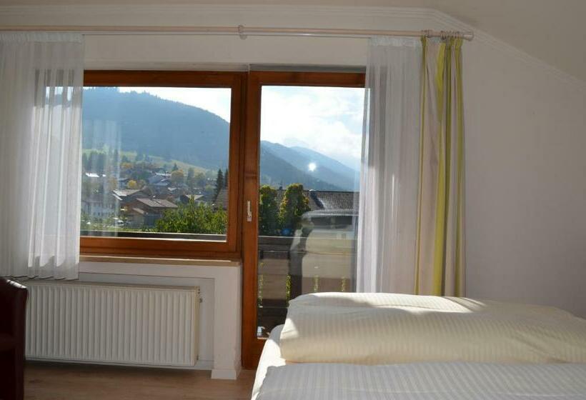 Comfort room with balcony, Alpchalet Schwanstein