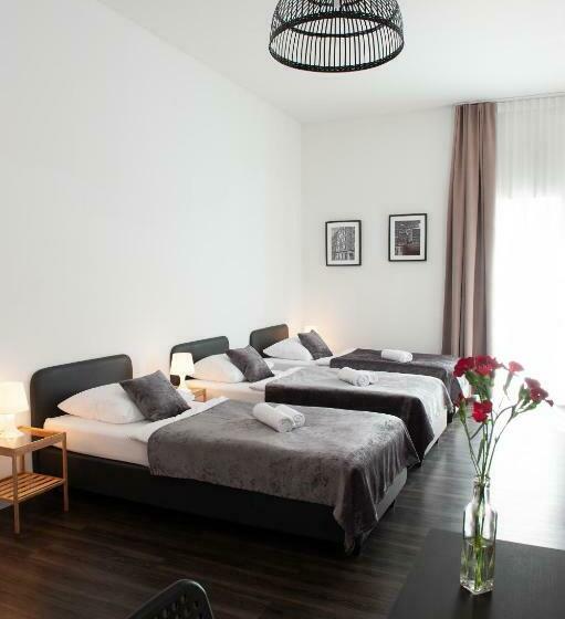 חדר סטנדרט לשלושה, Aparthotel Lenau