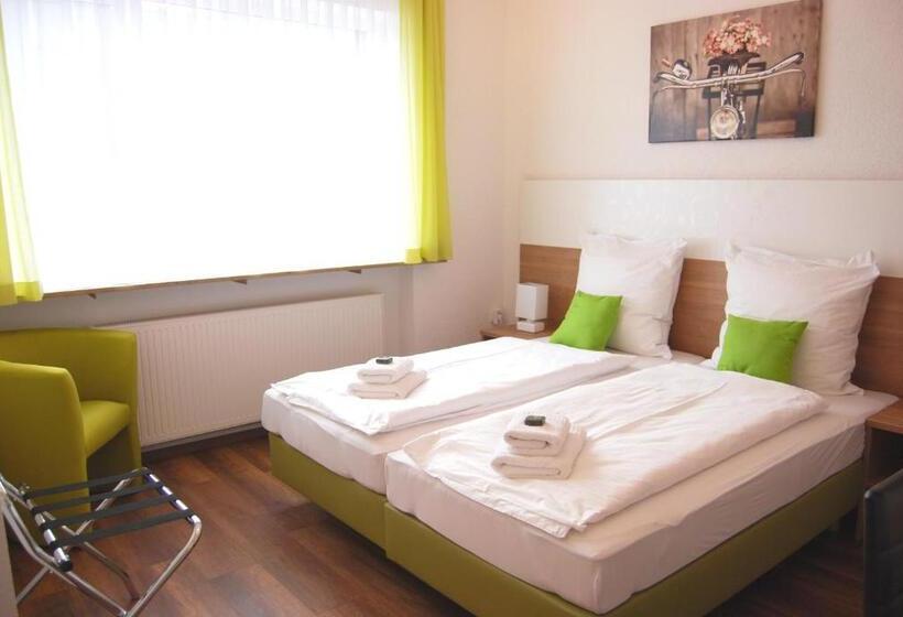 Люкс Классика, Bed & Breakfast Outlet