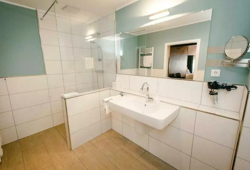 コンフォートルーム, Bei Kliewe Im Westfälischen Hof