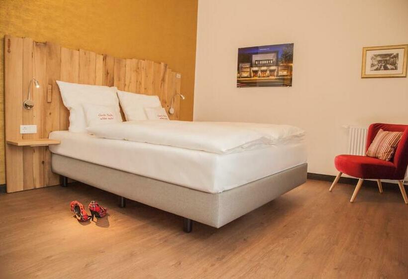 컴포트 룸, Bei Kliewe Im Westfälischen Hof