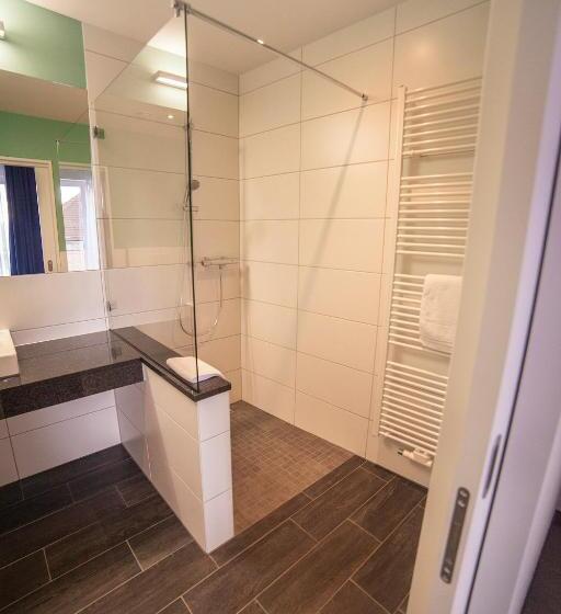 패밀리 룸, Bei Kliewe Im Westfälischen Hof