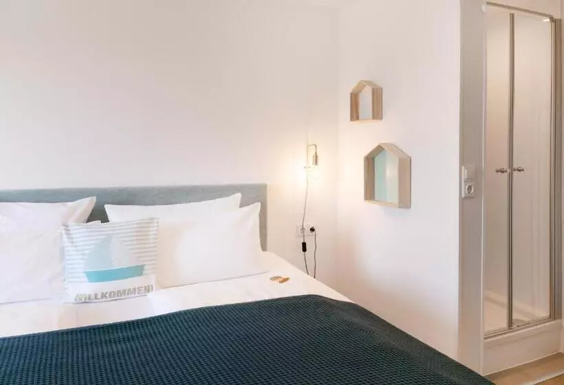 Economy Quadruple Room, Bethanien