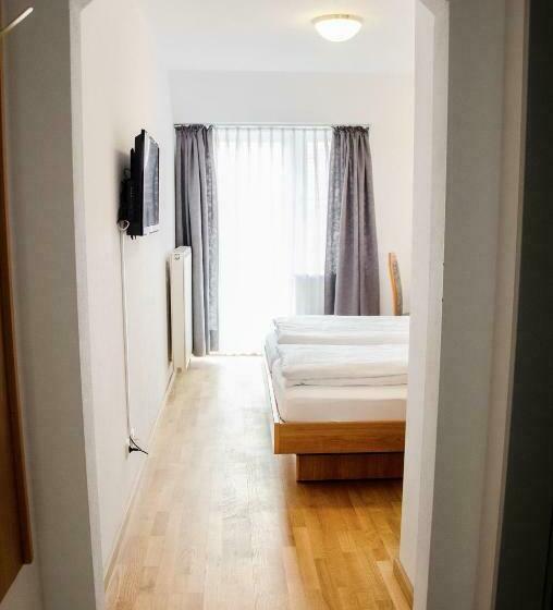 Номер Стандарт, Blaue Traube