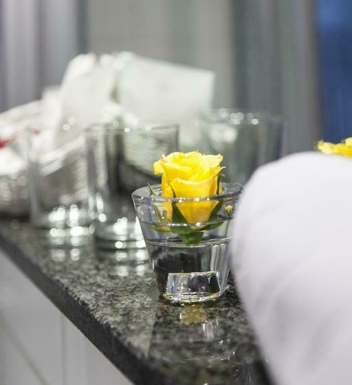 컴포트 룸, Blechhammer