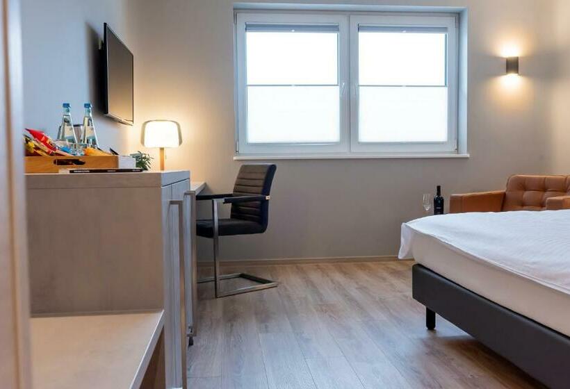 غرفة سوبيريور سرير كينج, Circle Inn