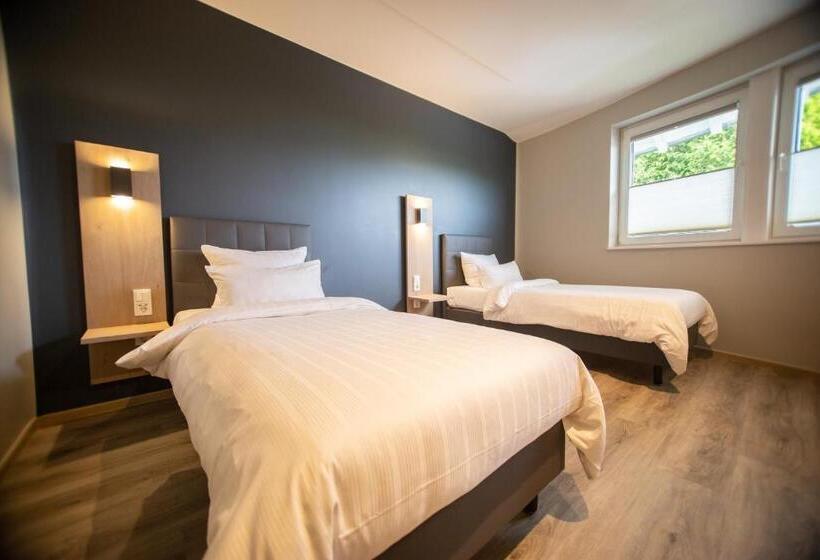 شقة غرفتين, Circle Inn