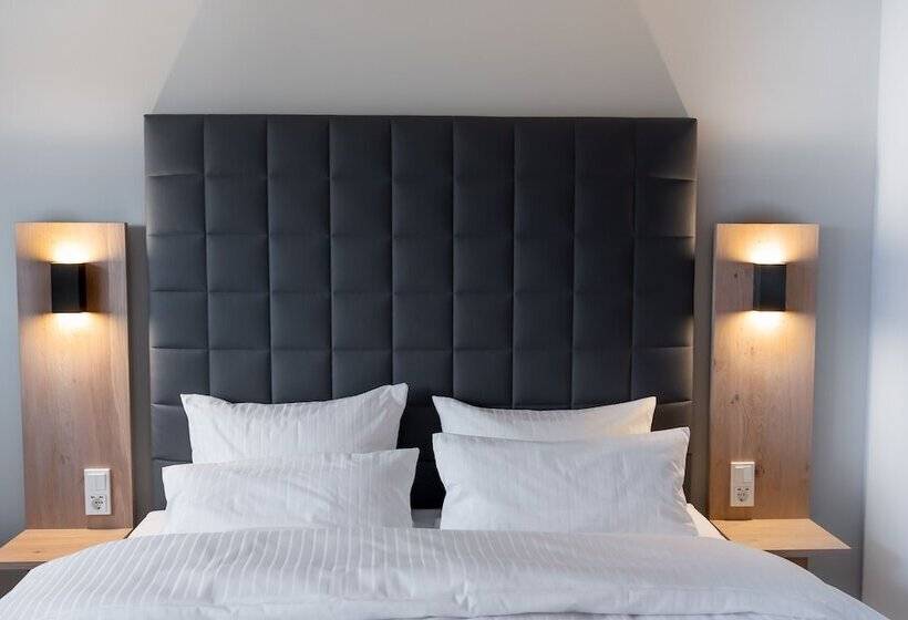 豪华房间, Circle Inn