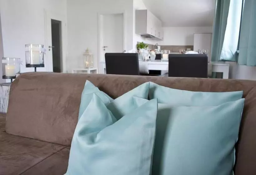 Apartamento 1 Quarto, Claro Garni