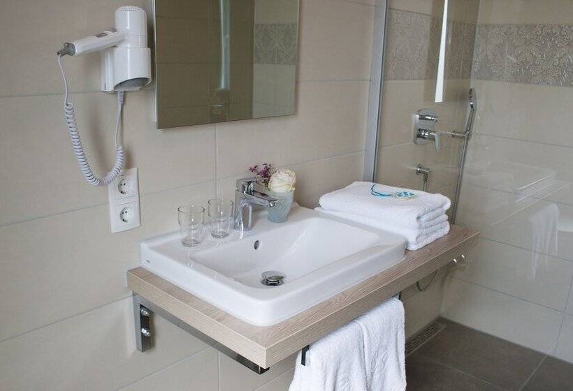 Номер Стандарт Индивидуальный, Claro Garni