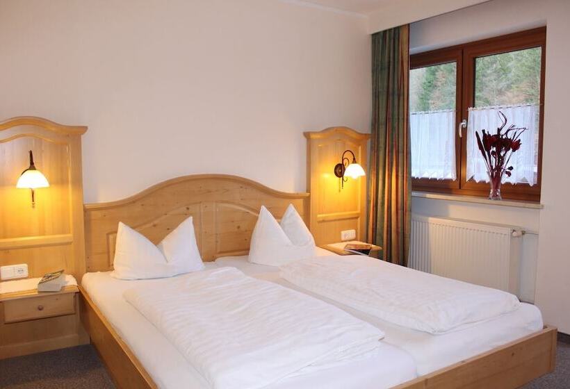 اتاق استاندارد, Alpenhotel Lärchenhof