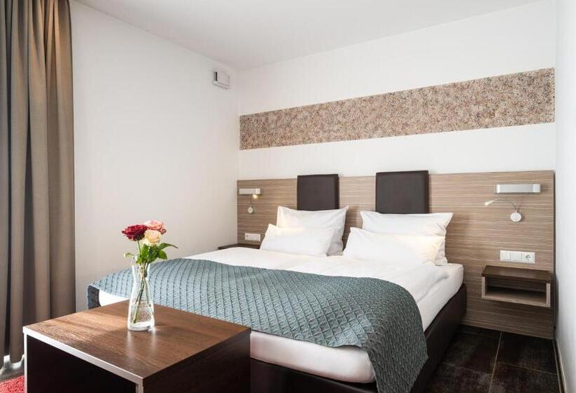 スタンダードルーム, Drei Rosen