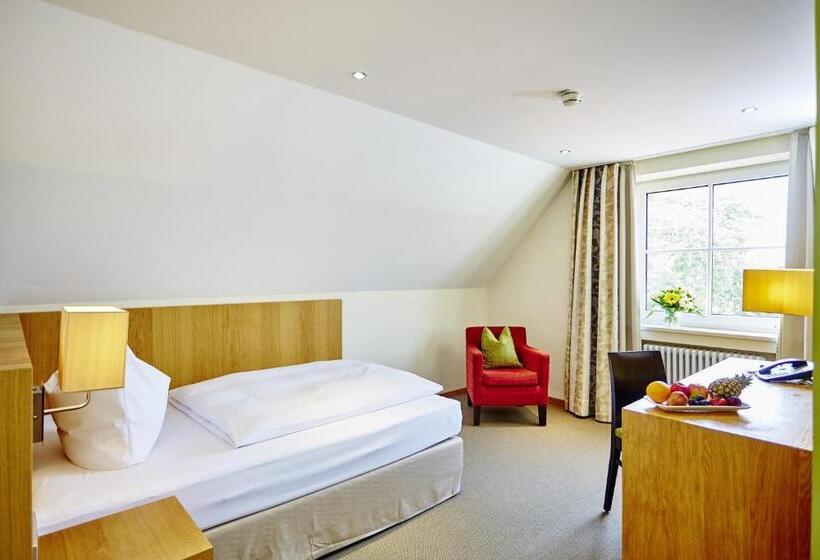 غرفة سوبيريور فردية, Falken