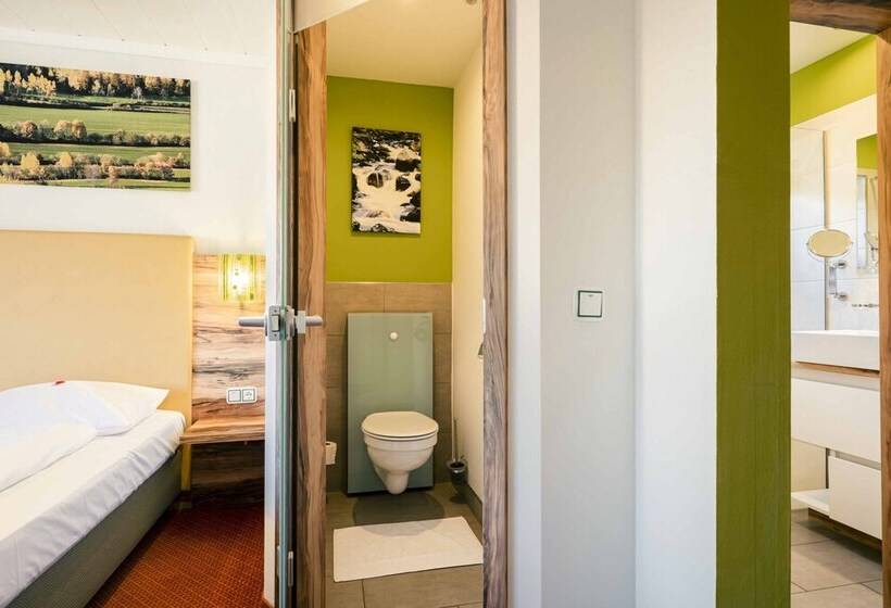 Номер Комфорт, Landhotel Grünwies Bonsai Wellness Garni