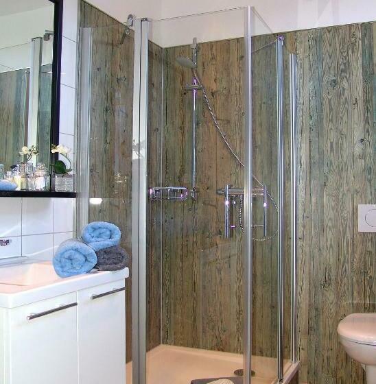 غرفة قياسية, Garni Landhaus Uttum