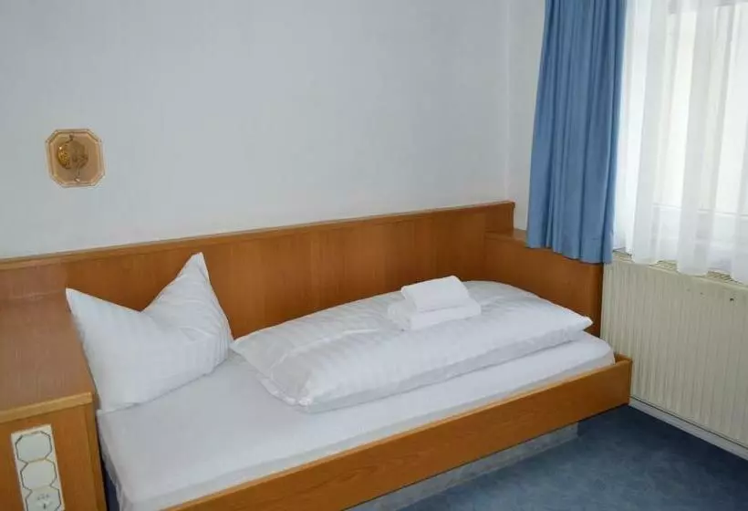 スタンダードシングルルーム, Gasthof Hotel Löwen