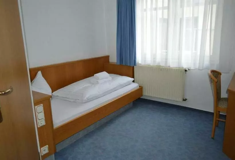 スタンダードシングルルーム, Gasthof Hotel Löwen