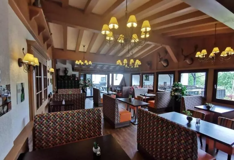 エコノミールーム, Heiderhof