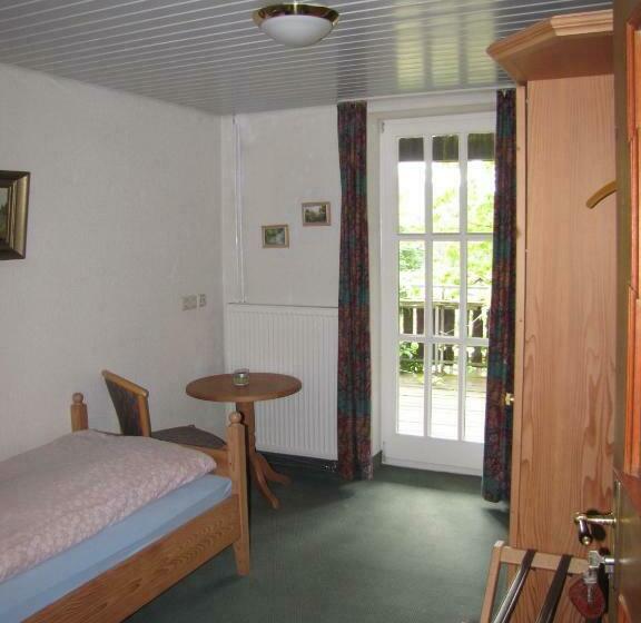 スタンダードシングルルーム, Hof Guttels Waldgasthof Ferienpension