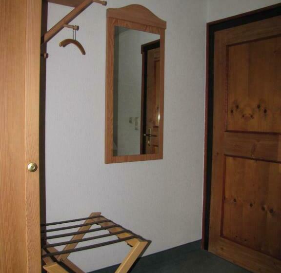 スタンダードシングルルーム, Hof Guttels Waldgasthof Ferienpension