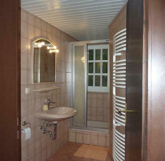 スタンダードルーム, Hof Guttels Waldgasthof Ferienpension