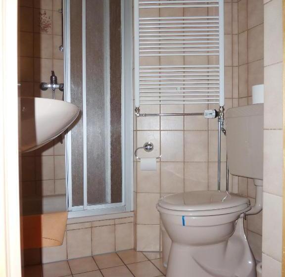 スタンダードルーム, Hof Guttels Waldgasthof Ferienpension